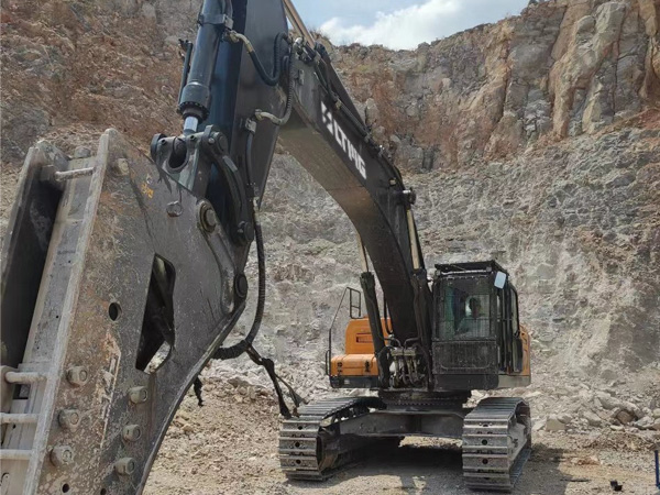 60 ton excavator