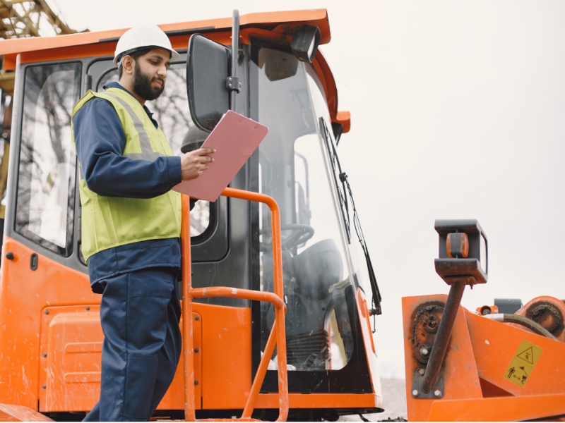 Keep Your Equipment Running Efficiently: 5 common loader problems and how to solve them quickly